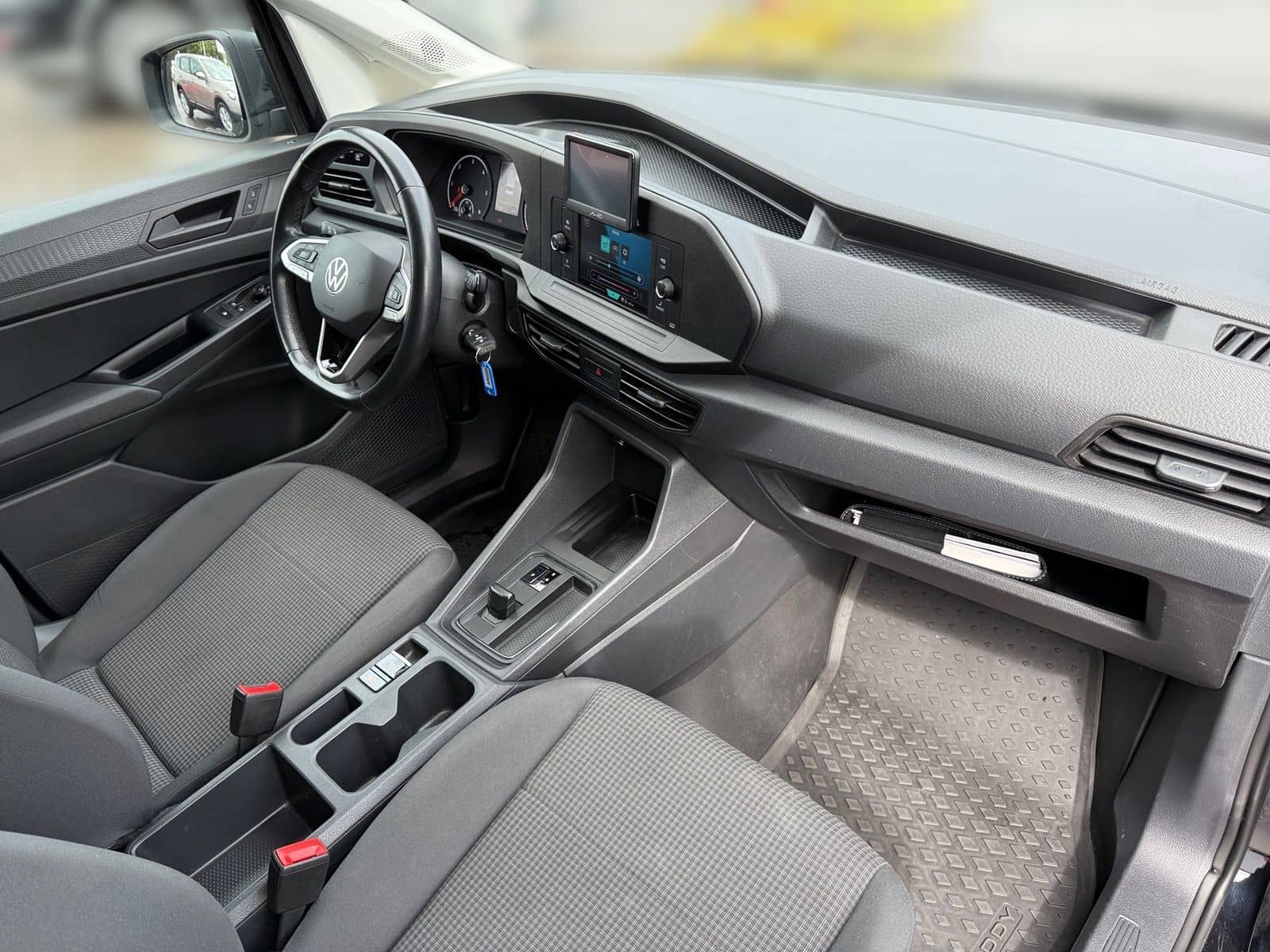 Volkswagen Caddy Maxi 2.0 TDI DSG 1. Hand Klima AHK PDC USB foto 14