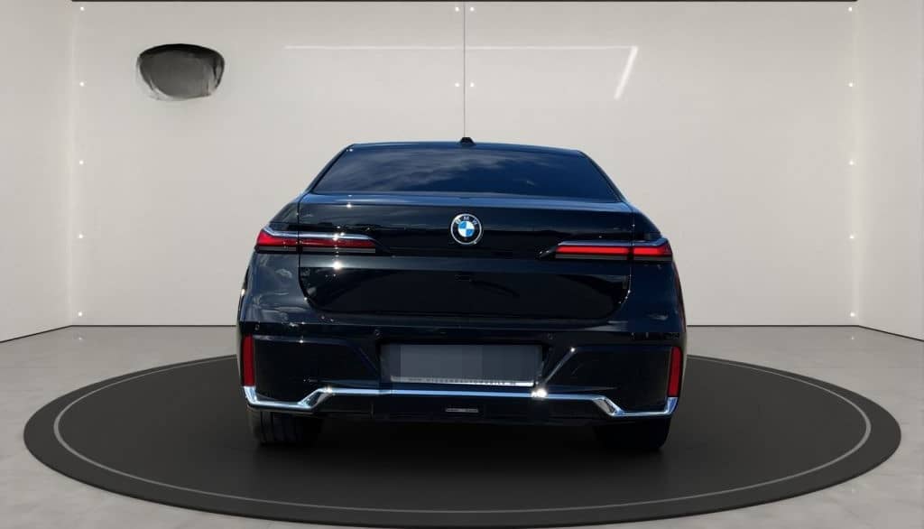 BMW 740d xDrive+M-SPORTPAKET+INNO+STDH+KLIMA-AKUSTIK foto 4