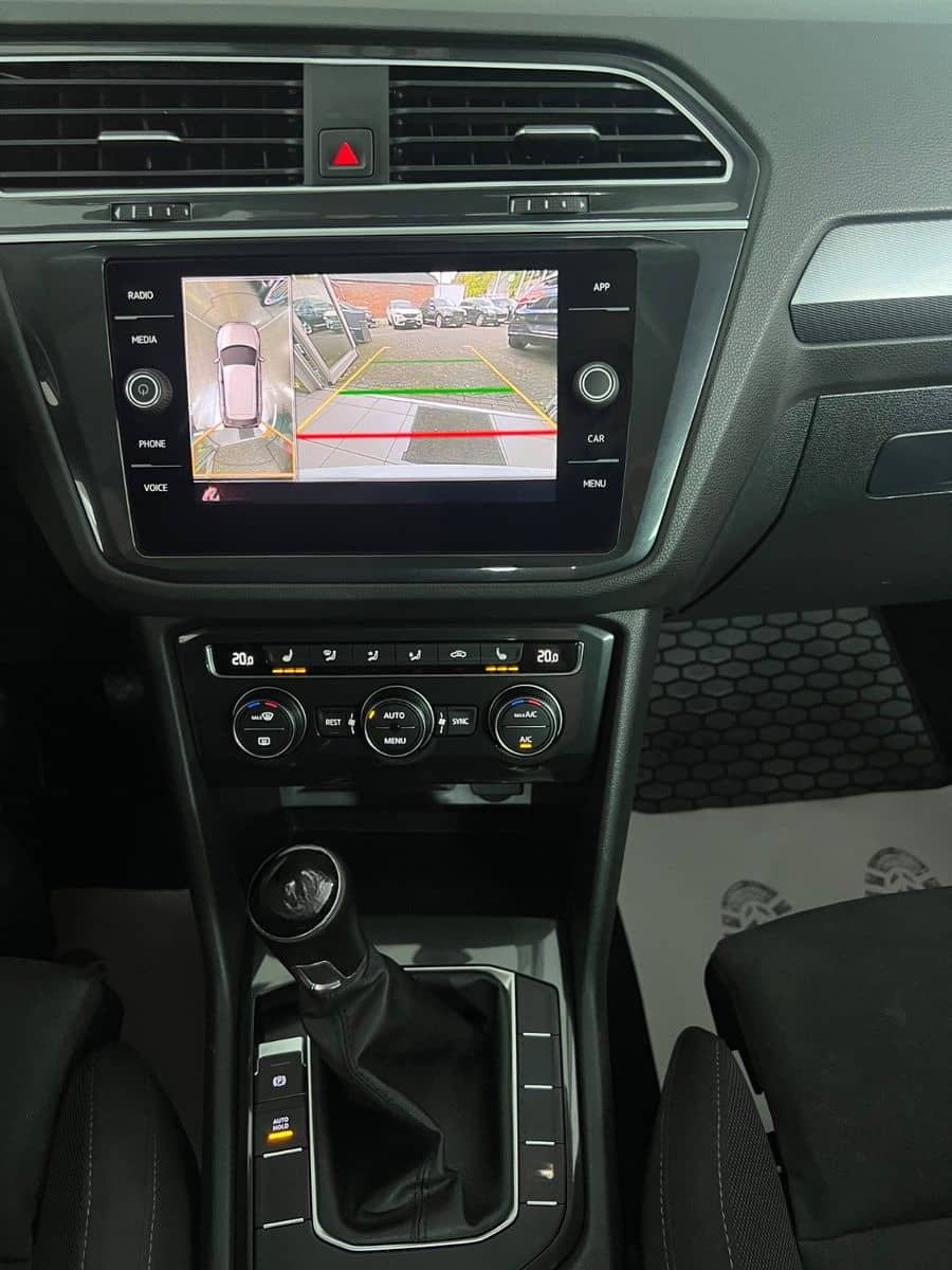 Volkswagen Tiguan Comfortline 2.0TDI *DIGITALTACHO*LED*360° foto 13
