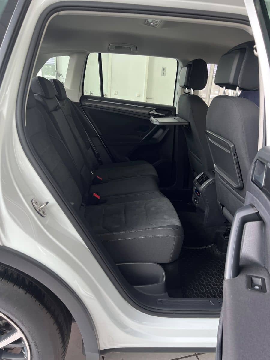 Volkswagen Tiguan Comfortline 2.0TDI *DIGITALTACHO*LED*360° foto 23