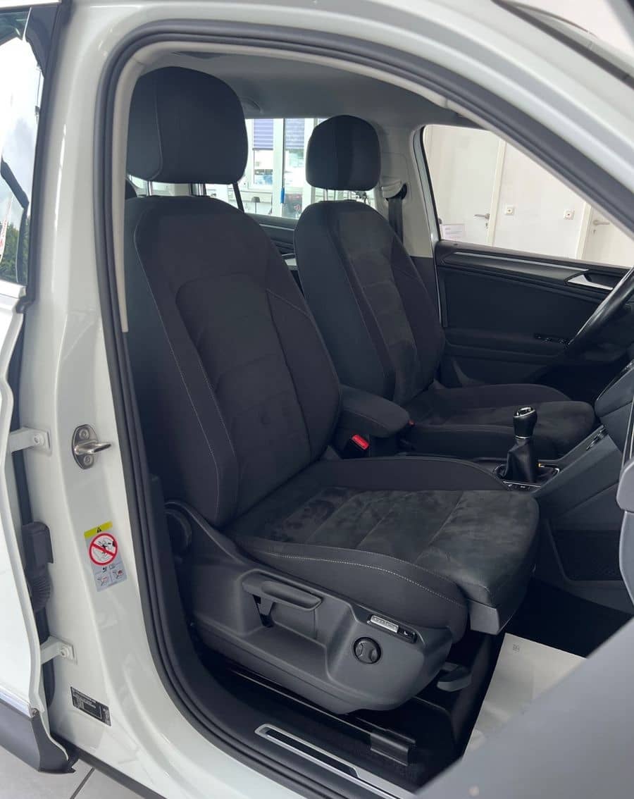 Volkswagen Tiguan Comfortline 2.0TDI *DIGITALTACHO*LED*360° foto 25