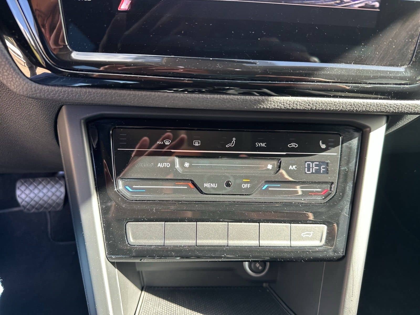 Volkswagen Touran Highline AHK,NAV,WR,KAM,ACC foto 17