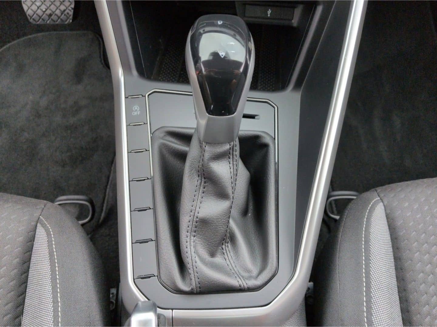 Volkswagen Taigo Life 1.0TSI*DSG Navi LED digCockp SHZ 17* foto 11