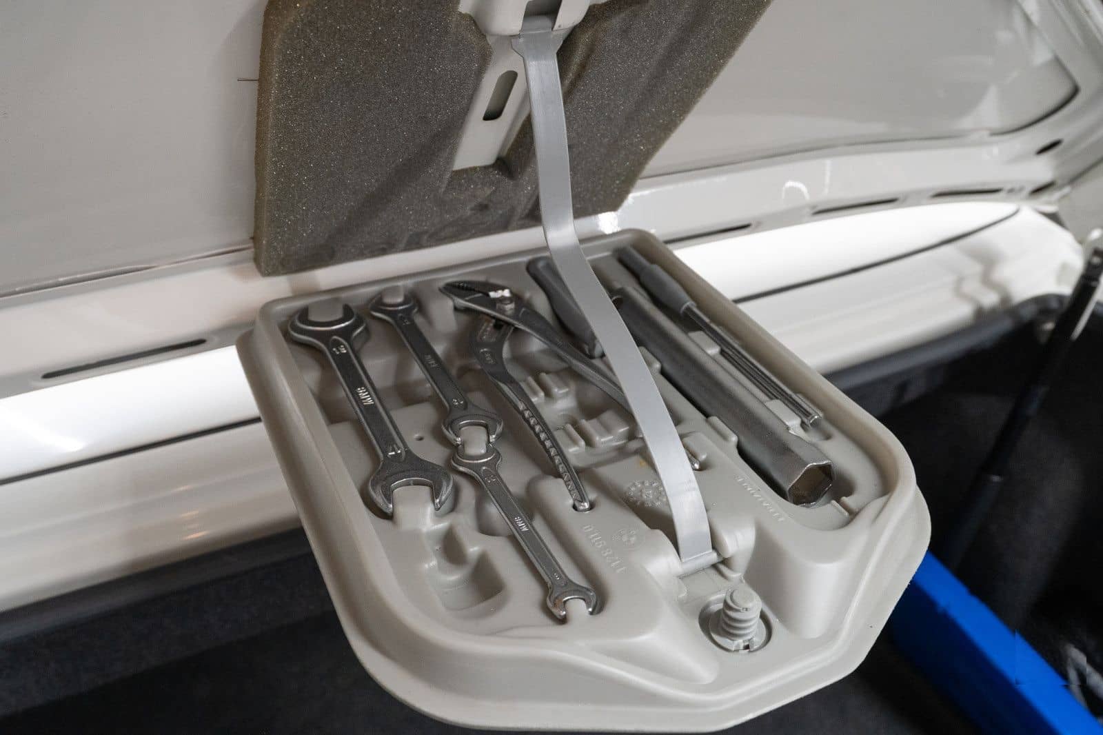 BMW 320i Cabriolet Automatik foto 18