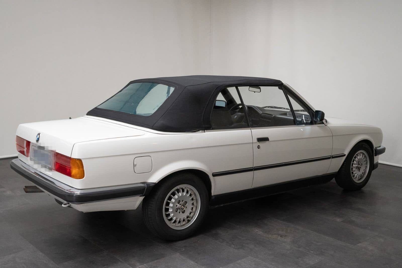 BMW 320i Cabriolet Automatik foto 20