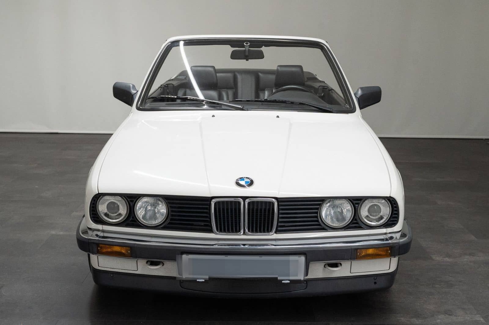 BMW 320i Cabriolet Automatik foto 3