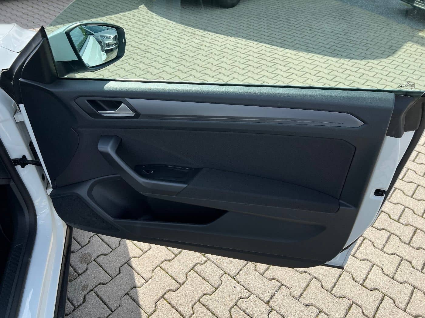 Volkswagen T-Roc Cabriolet 1.0 TSI Style *Navi Sitzh. DAB+* foto 14