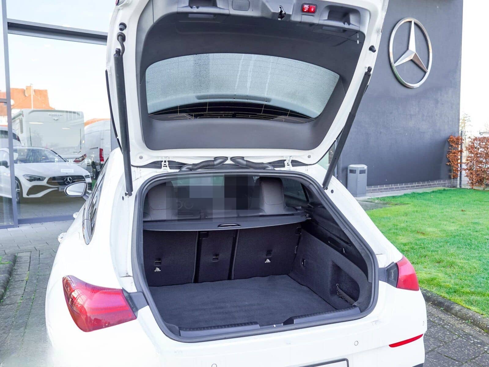 Mercedes-Benz CLA 200 SB AMG 360° FAP Pano Night Distr CarPlay foto 9