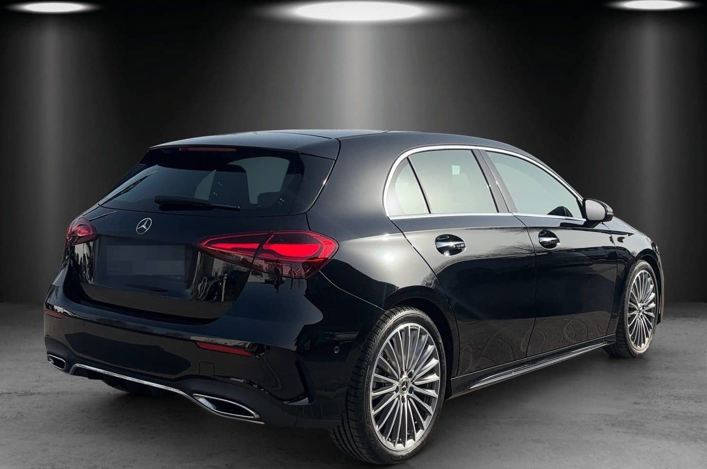 Mercedes-Benz A 250 4M AMG Premium Standhz Pano Burme WinterPk foto 5