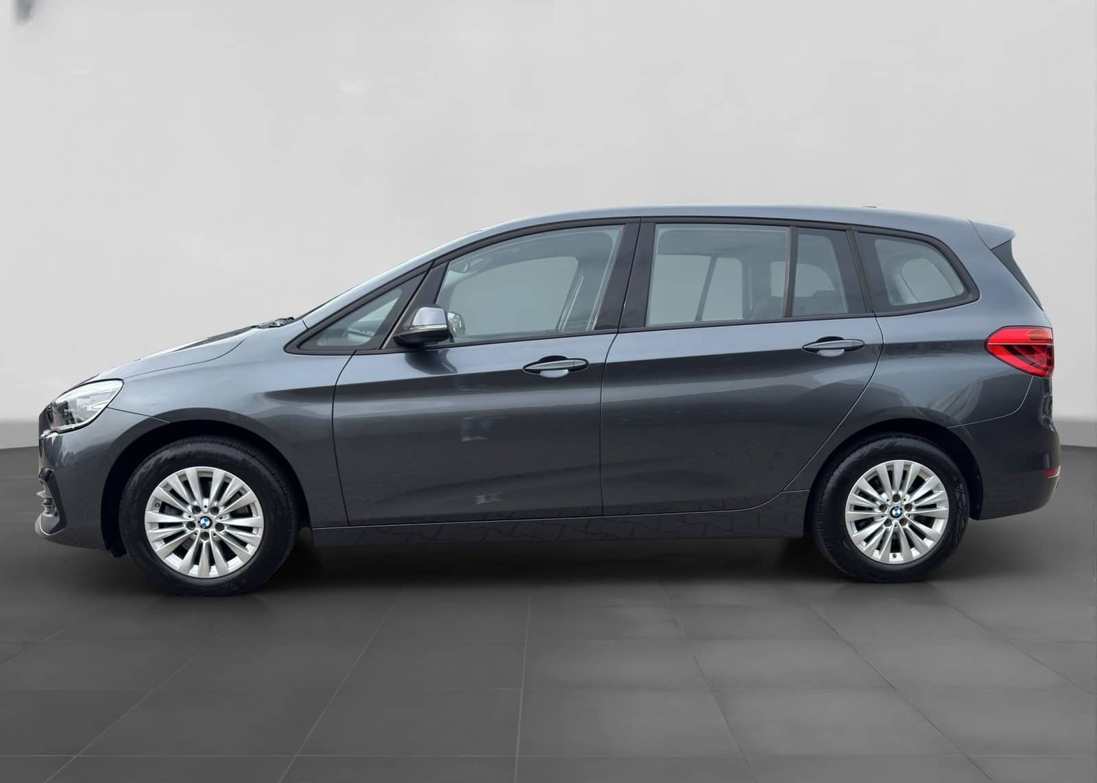 BMW 218i Gran Tourer 7-Sitzer+LED+Navi+Kamera+AHK foto 2