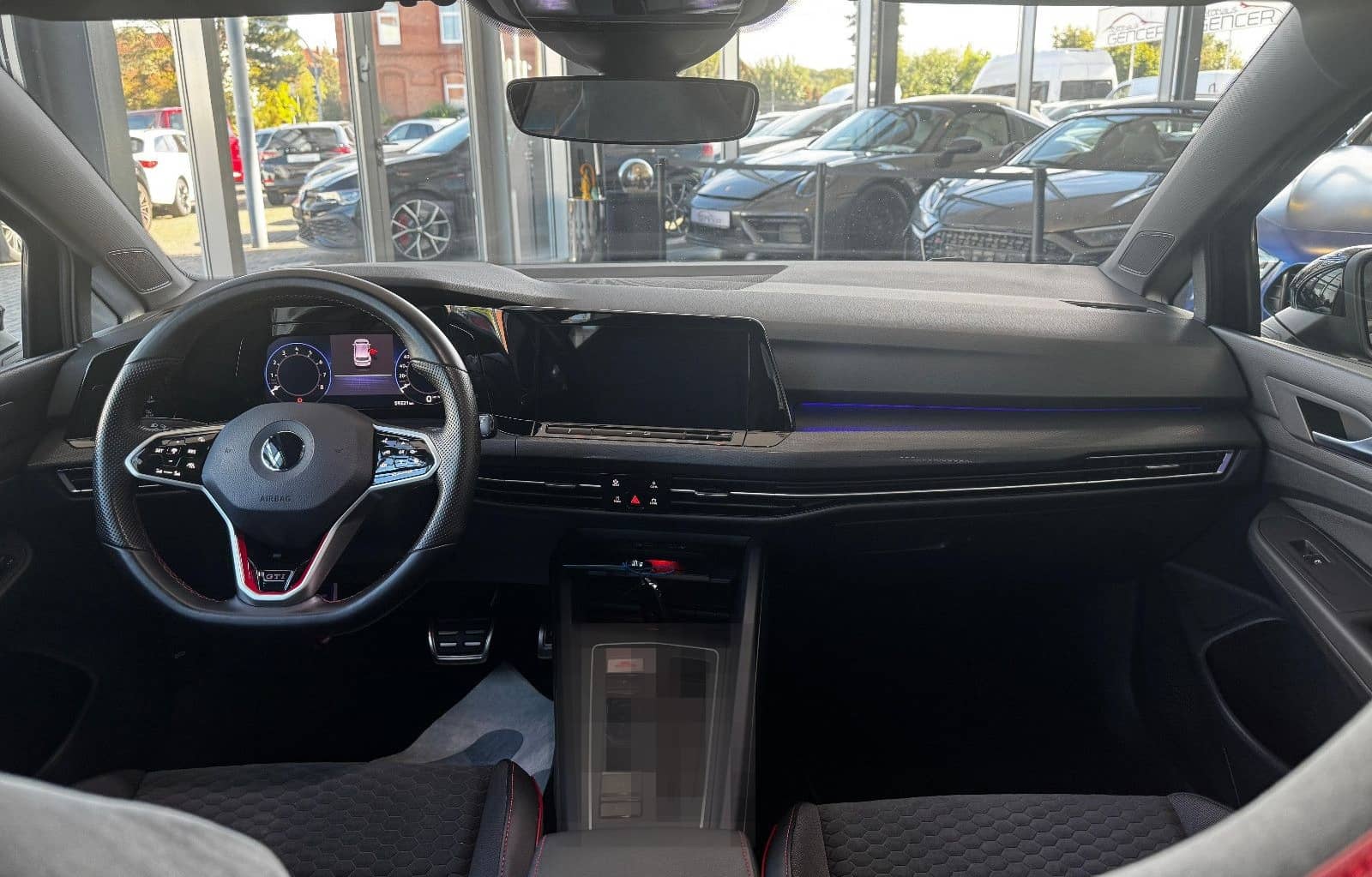 Volkswagen Golf VIII Lim. GTI Clubsport 2.0 TSI "LED/Pano" foto 10