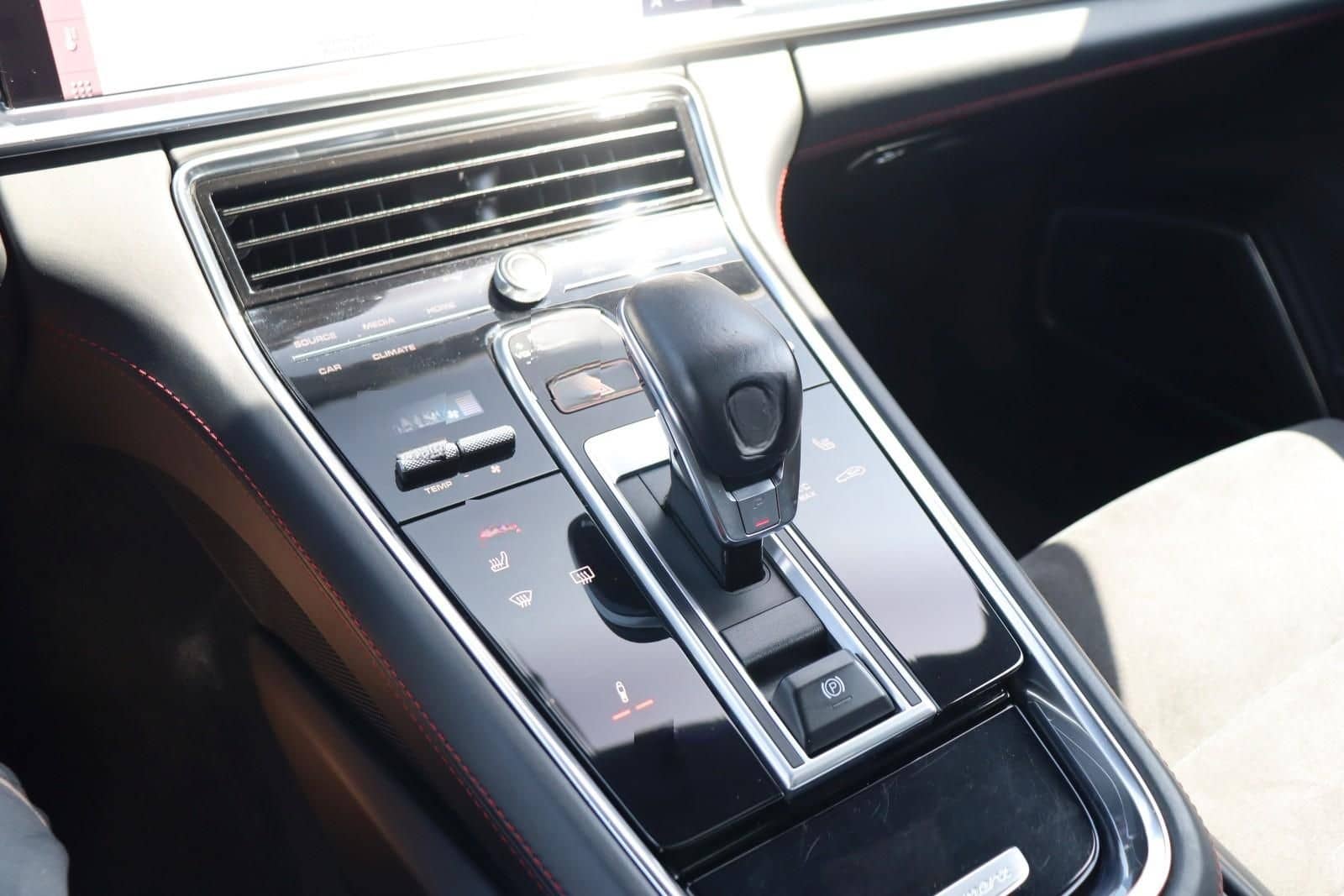 Porsche Panamera GTS Sport Turismo +SPORT-DESIGN+STANDHE foto 17