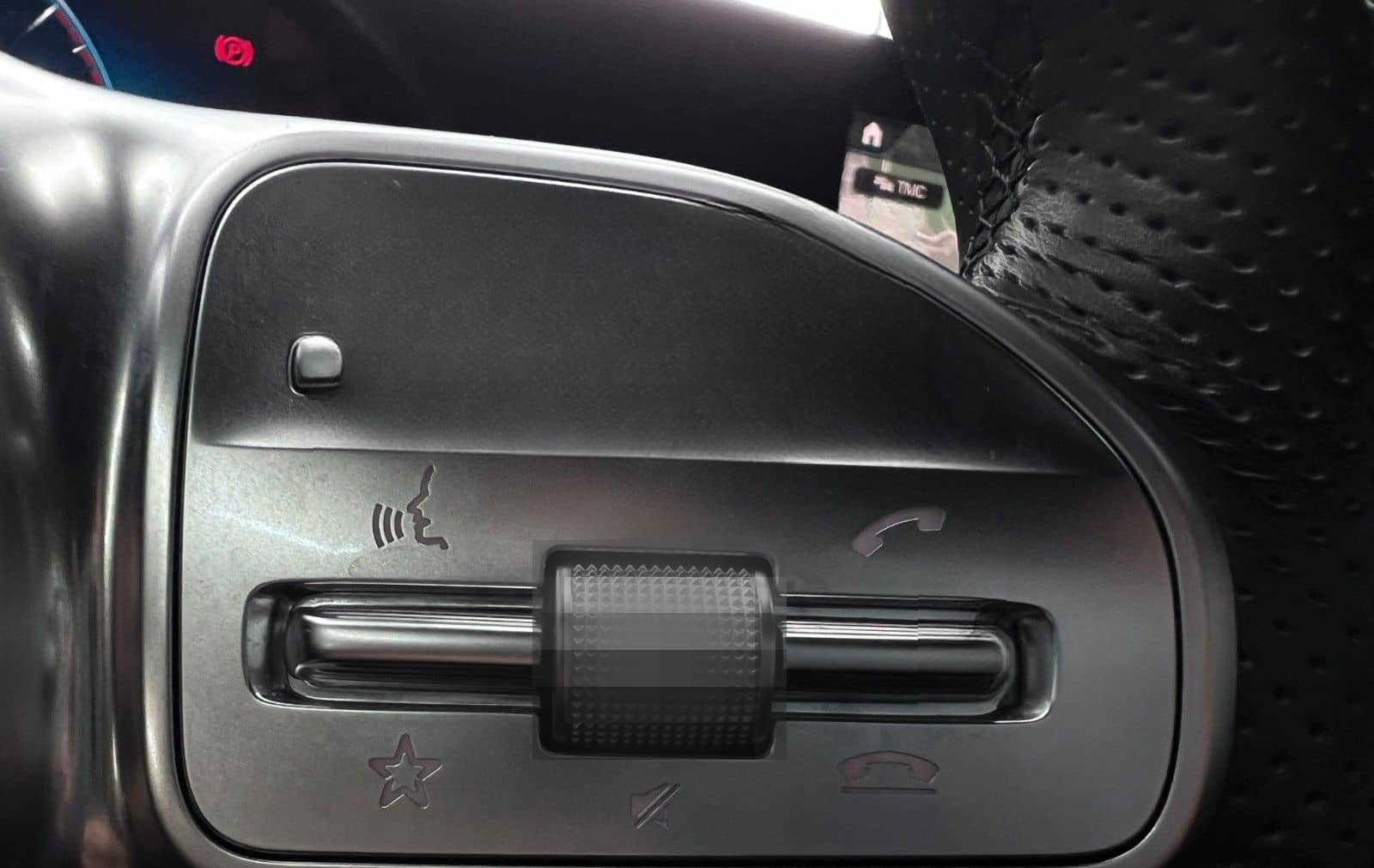 Mercedes-Benz A 250e 8G AMG NIGHT DESIGNO LED NAV+DAB KAM AMBT foto 22