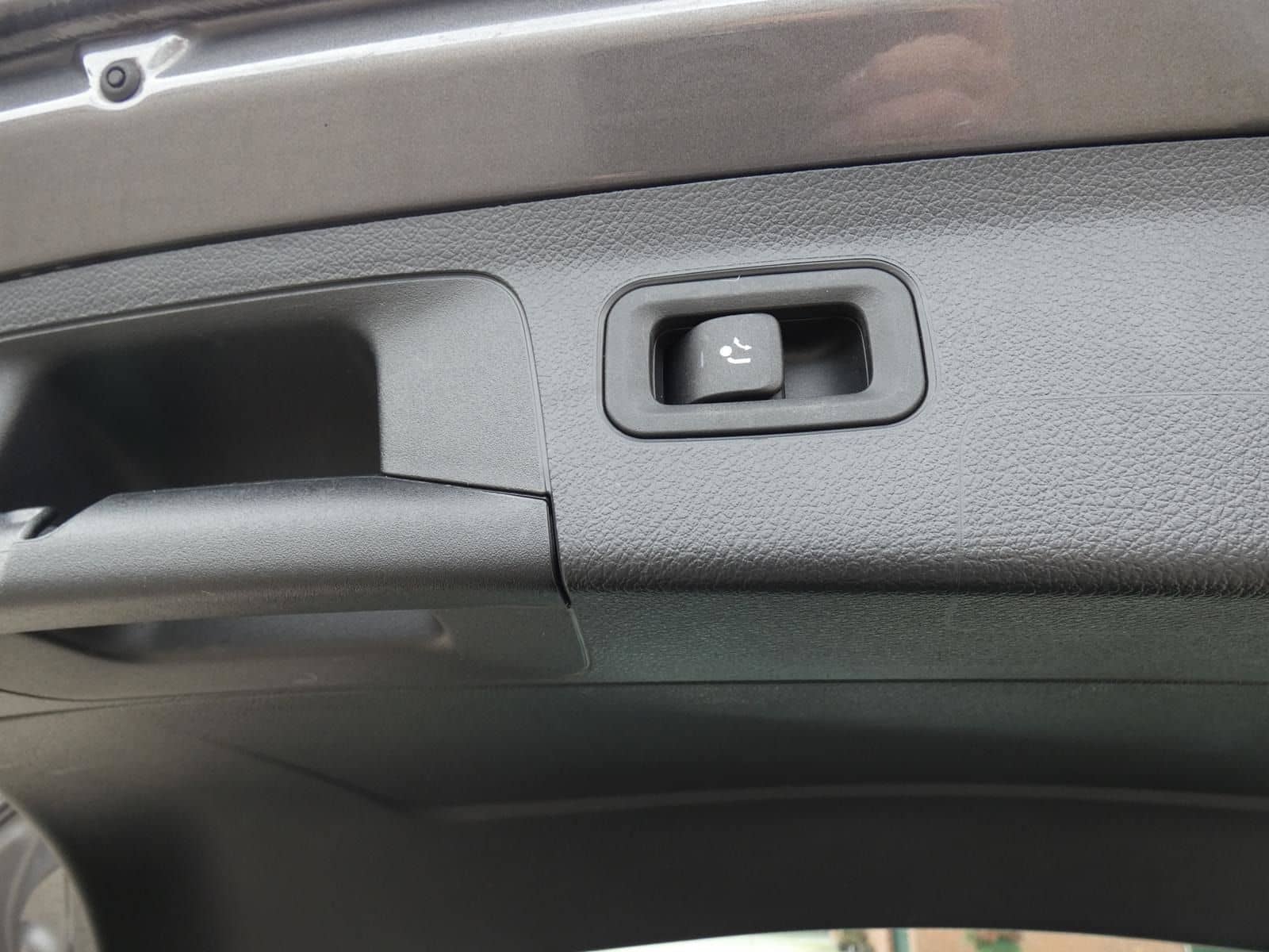 Mercedes-Benz A 200 d 8 G-DCT Progressive LED AHK RFK NAV DIST foto 20