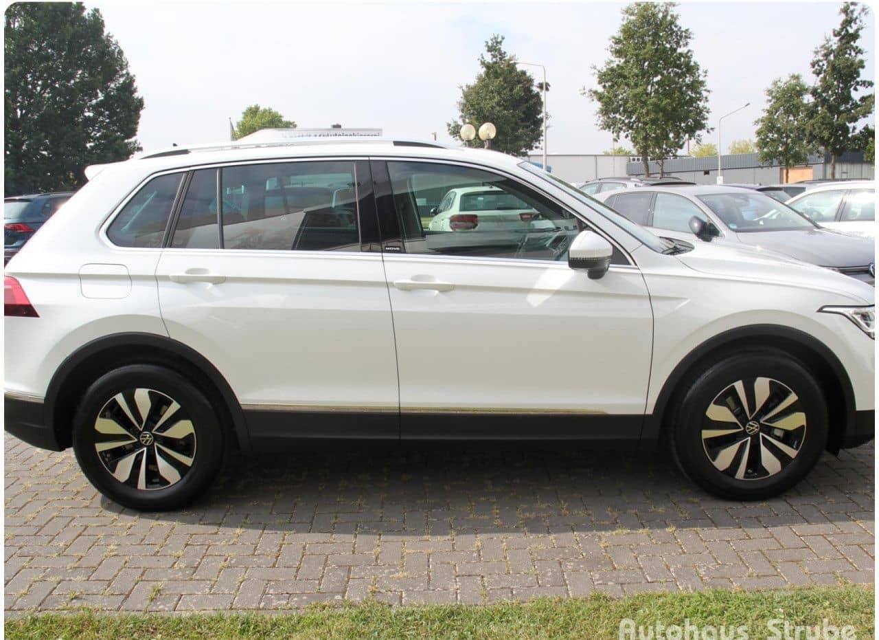 Volkswagen Tiguan Move 1.5 TSI DSG STANDH. AREA VIEW IQ foto 5