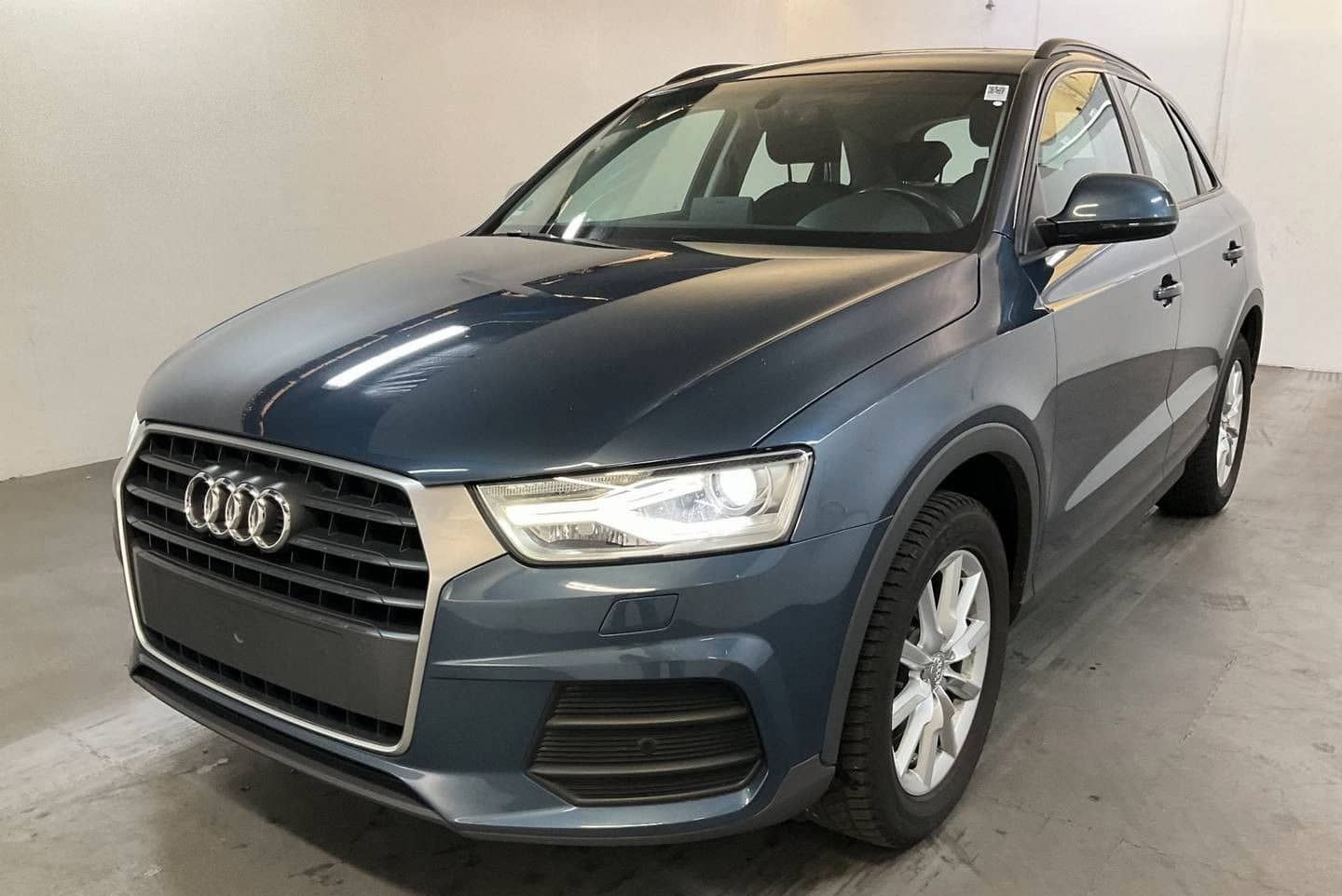 Audi Q3 TFSI S-Tronic AHK NAVI Xenon Tempo Plus 1.Hd foto 1