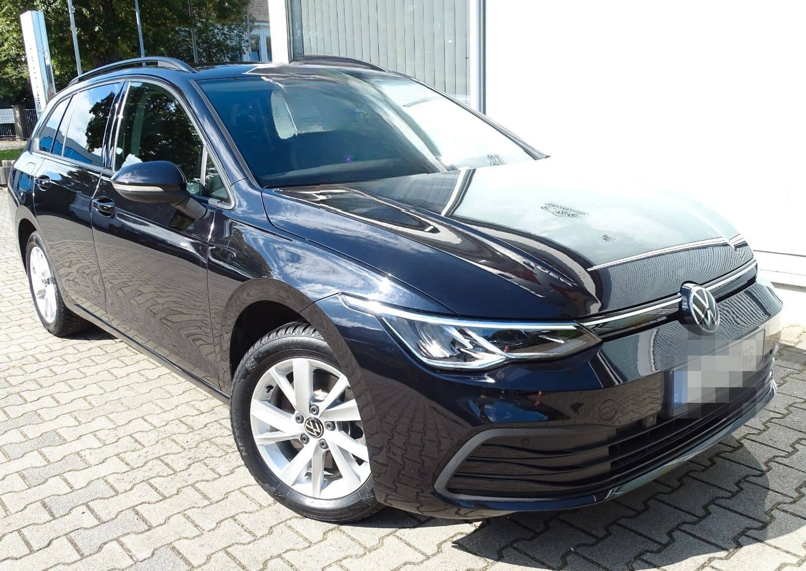 Volkswagen Golf VIII Variant Life*STANDH.*IQ-DRIVE*ACC*NAVI foto 7