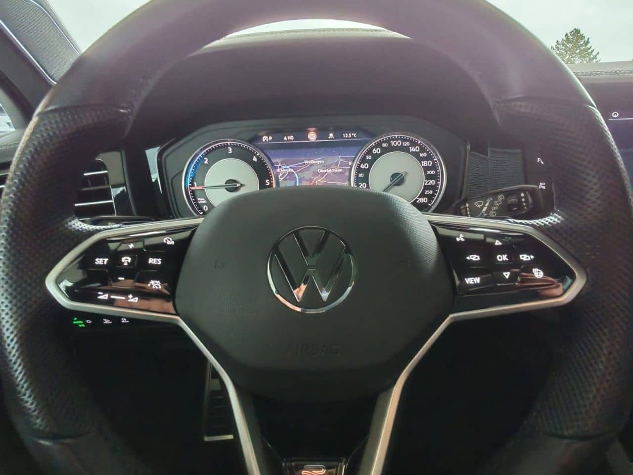 Volkswagen Touareg 3.0 TDI DSG R-LINE,AHK,ACC,ALLRADL,PANO foto 15