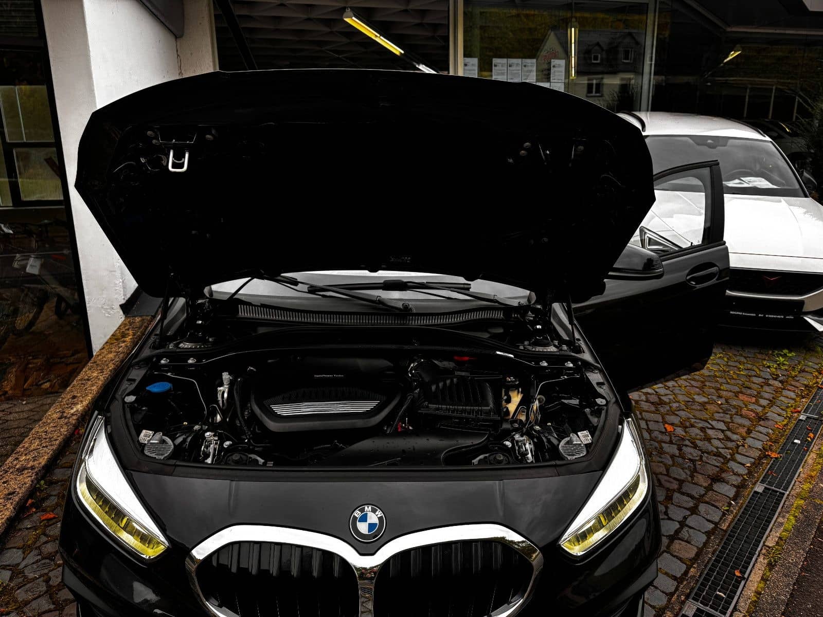 BMW 118 d Advantage foto 16