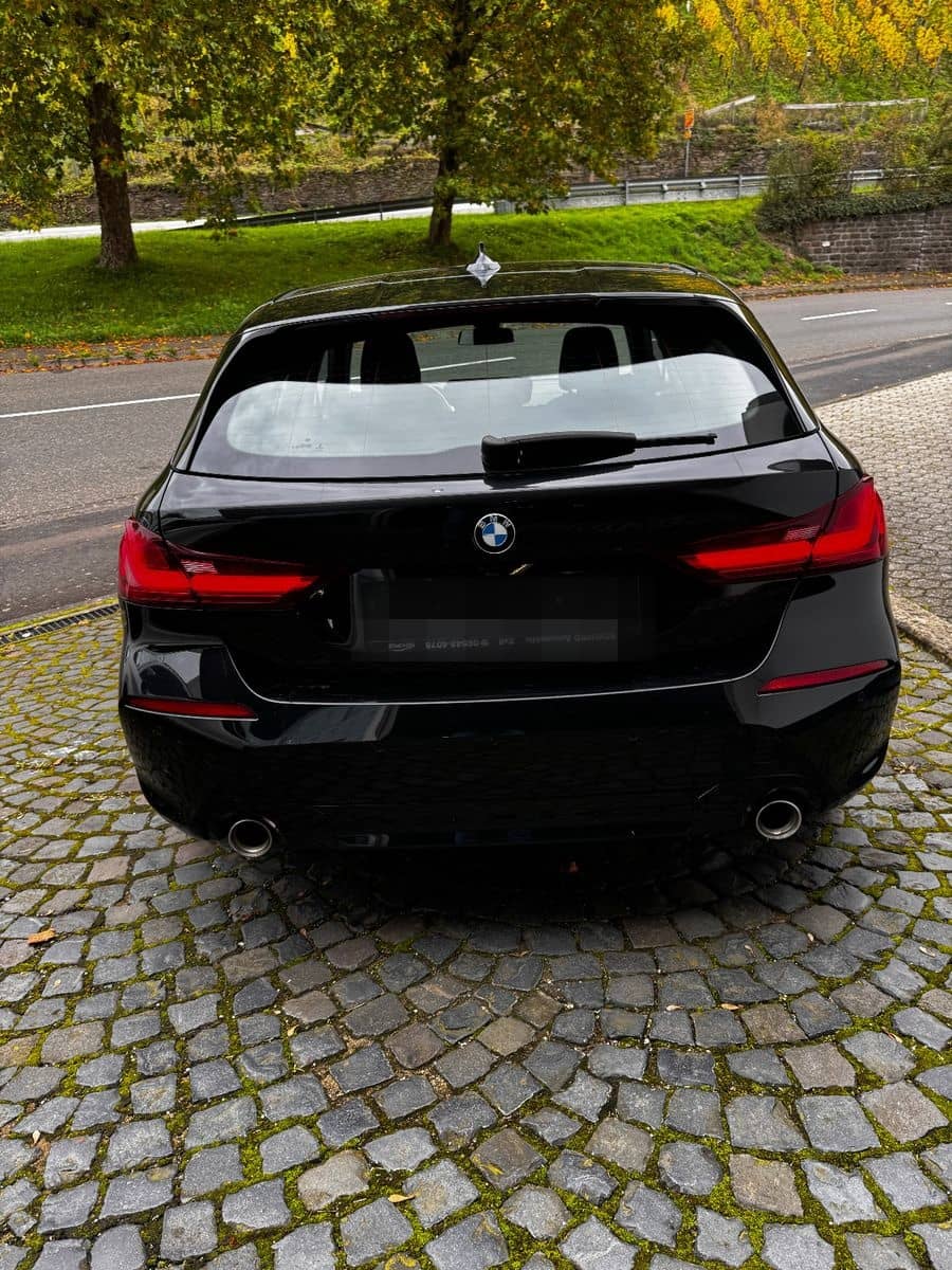 BMW 118 d Advantage foto 6