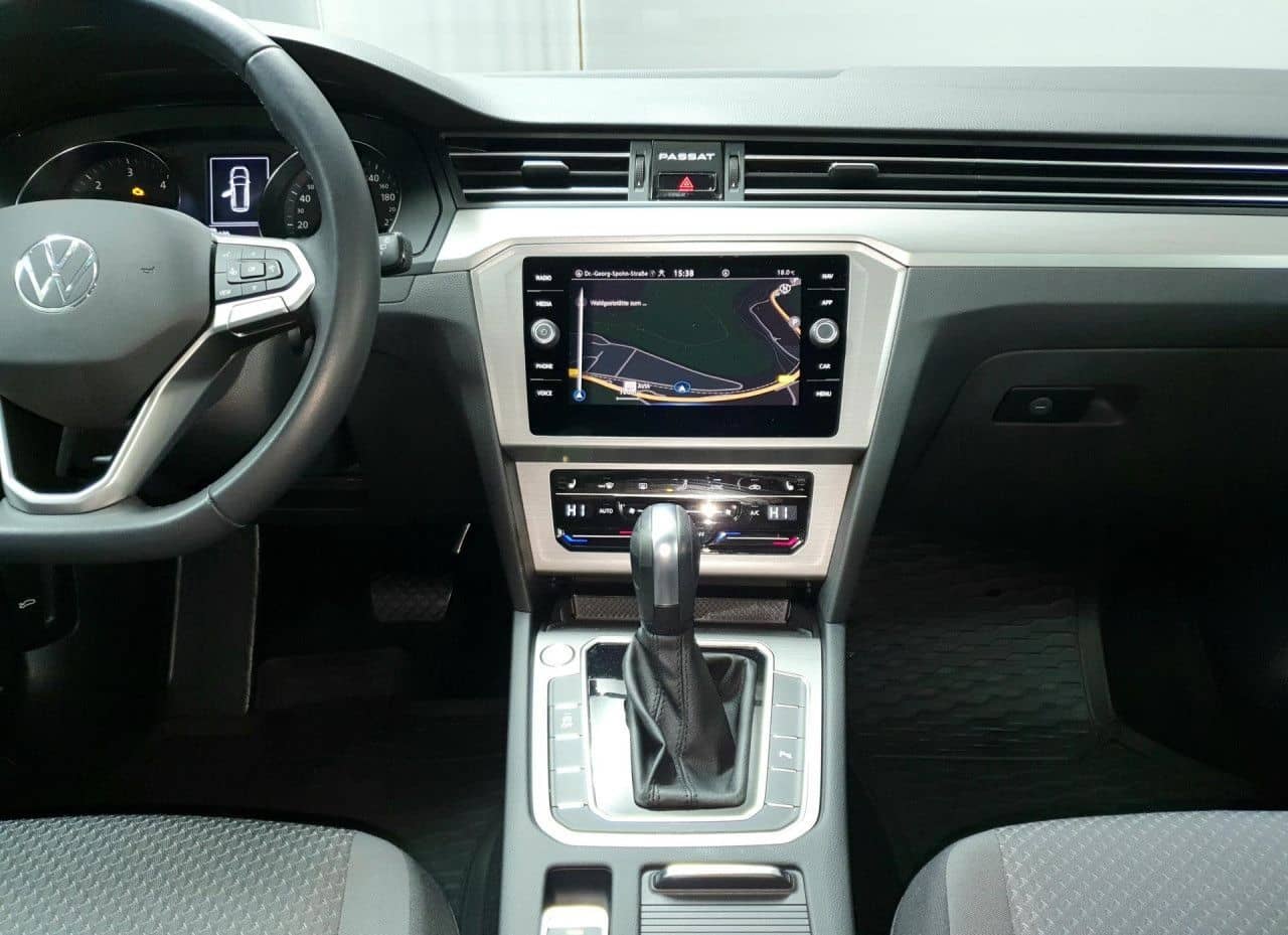 Volkswagen Passat Variant 2.0TDI DSG ACC/Navi/AppConnect foto 16