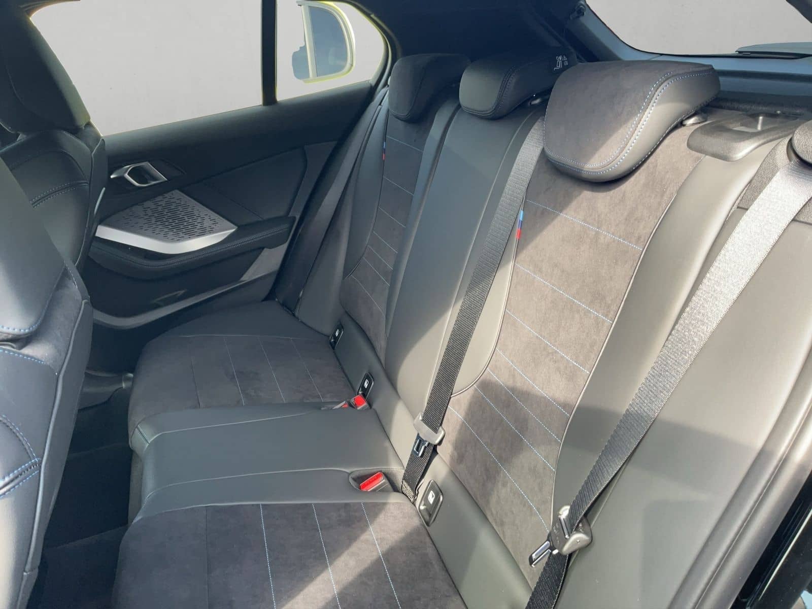 BMW 118d M SPORT LED RÜCKFAHR KOMFORTZUG SHZ DAB foto 18