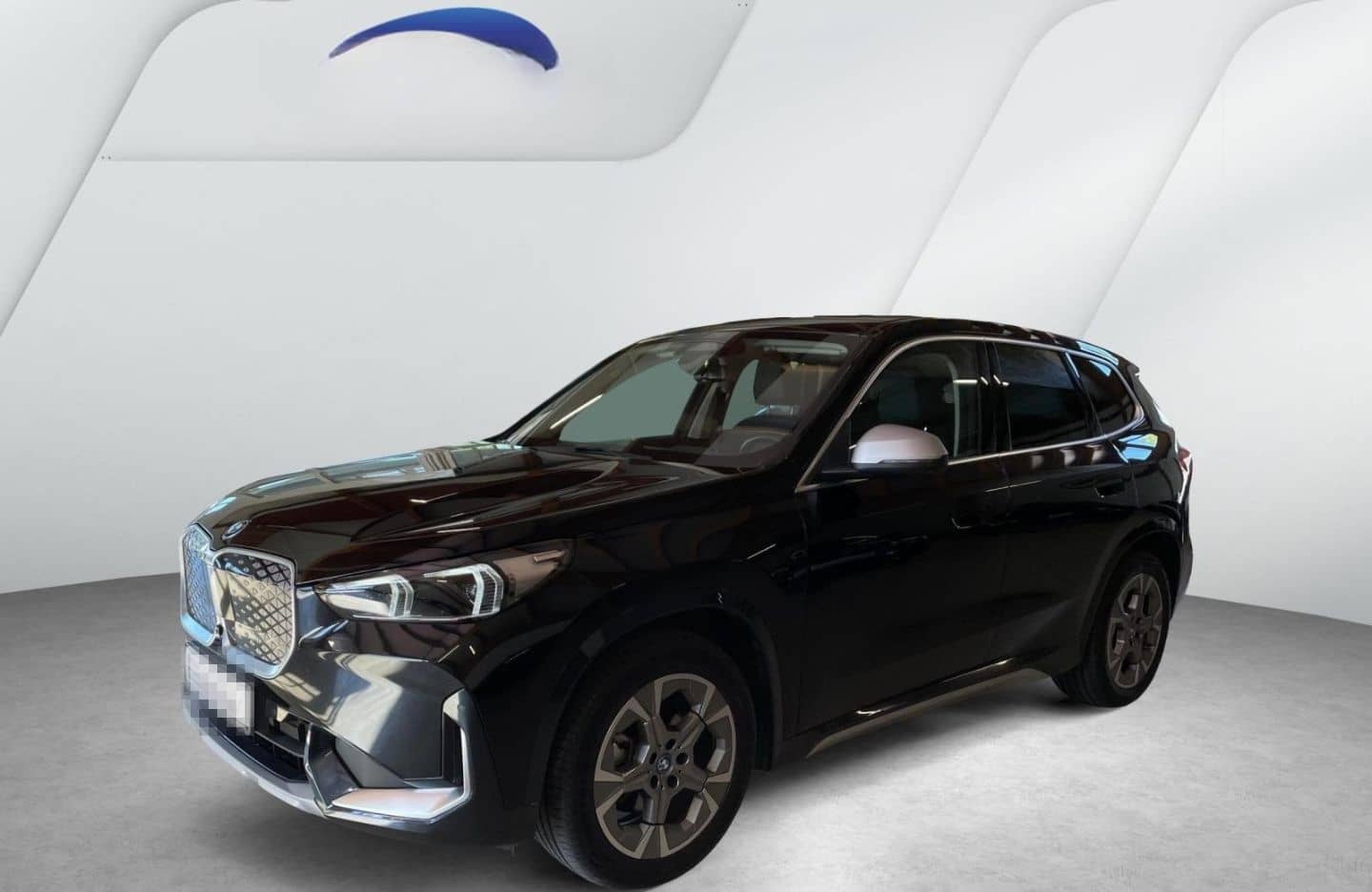 BMW iX1 eDrive20 Elektro AHK Pano Adap.LED Head-Up foto 1