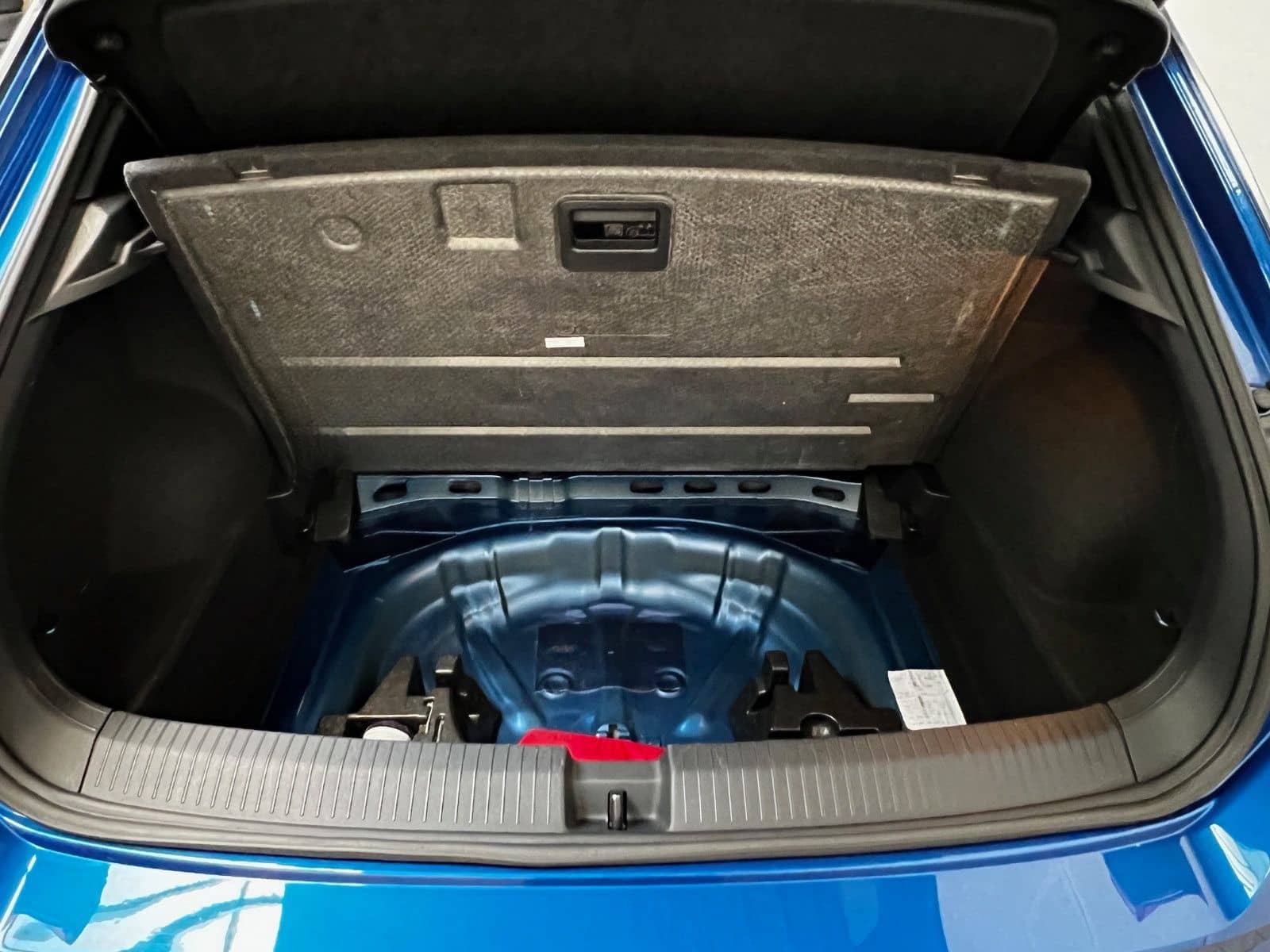 Volkswagen T-Roc 1.5 TSI Sport Navi ACC LED SZH Kamera foto 21