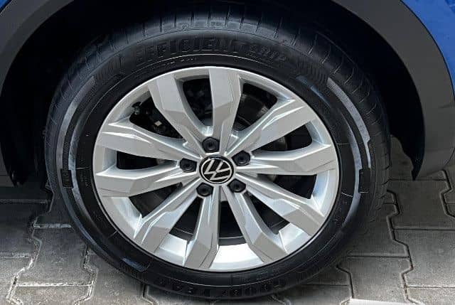 Volkswagen T-Roc 1.5 TSI Sport Navi ACC LED SZH Kamera foto 4