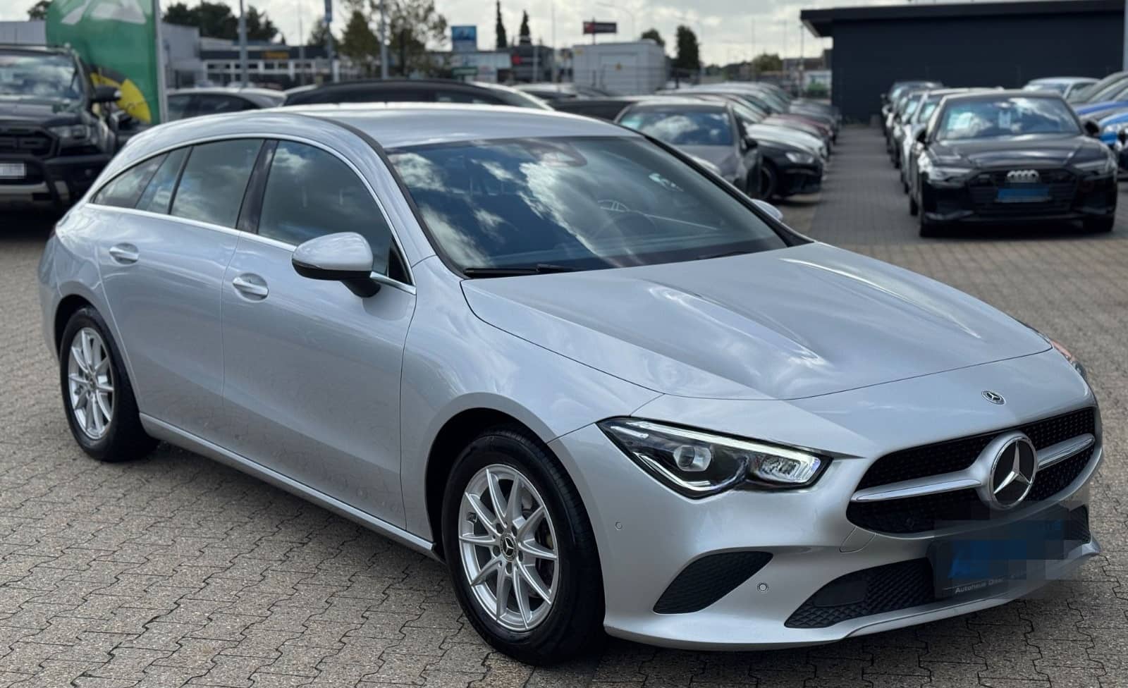 Mercedes-Benz CLA 180 Shooting Brake Euro 6d,LED,Navi foto 2