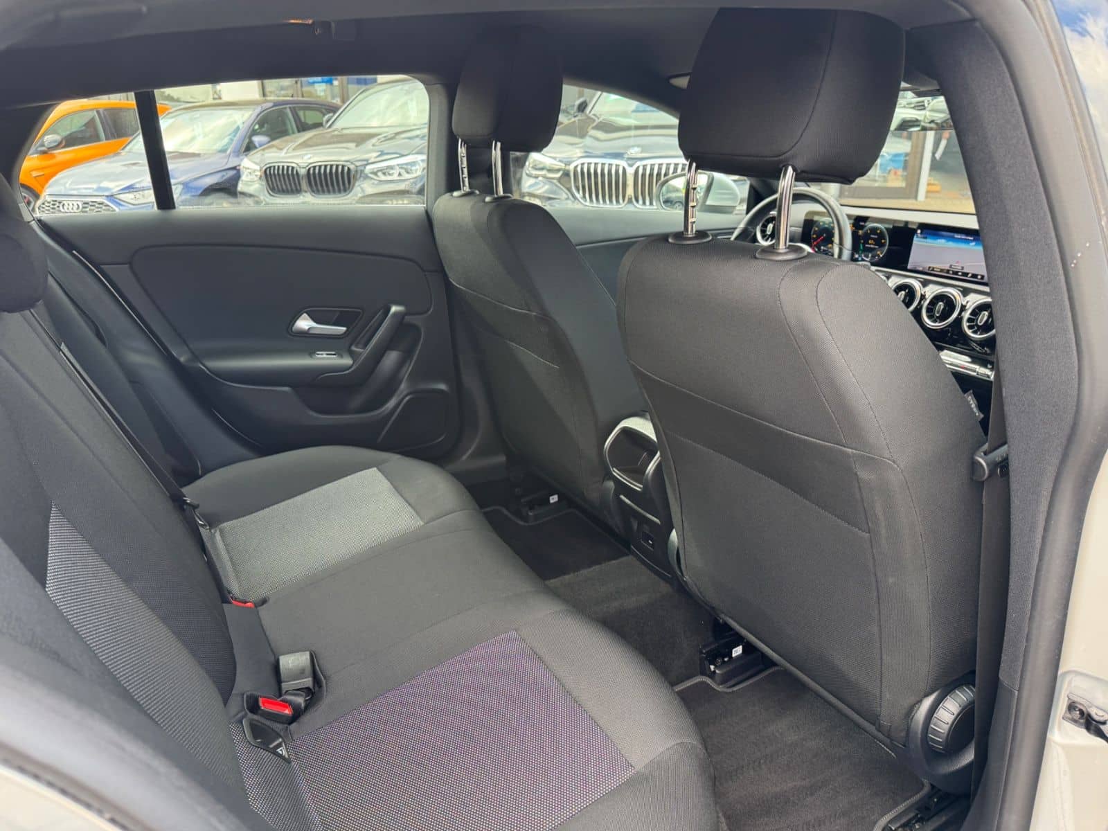 Mercedes-Benz CLA 180 Shooting Brake Euro 6d,LED,Navi foto 22