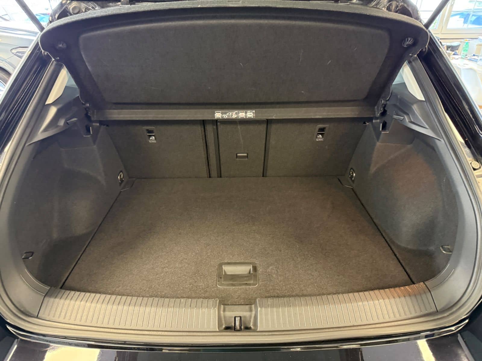 Volkswagen T-Roc Active*Navi*Touch*Klimaauto*Aluräder*SHZ* foto 16