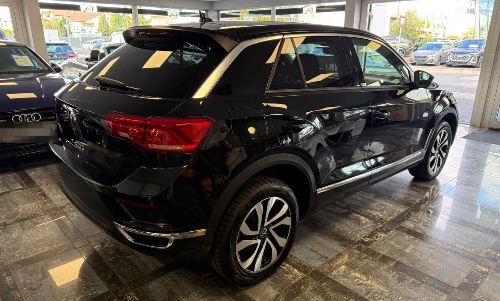 Volkswagen T-Roc Active*Navi*Touch*Klimaauto*Aluräder*SHZ* foto 8