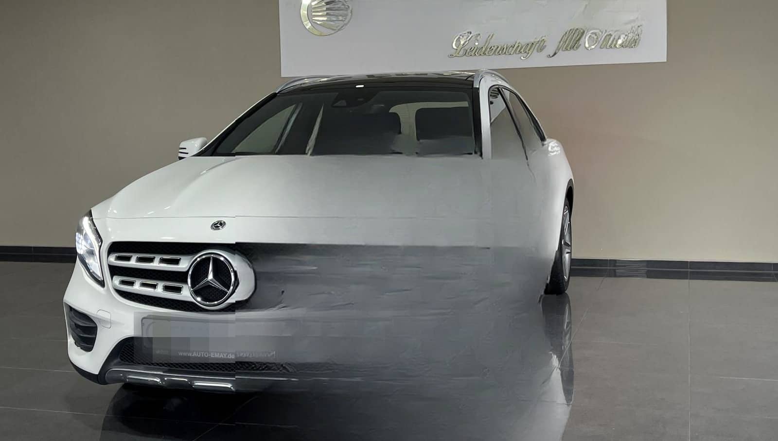 Mercedes-Benz GLA 180 Amg Line/P.dach/Alcantara/Navi/R.Kamera/ foto 4