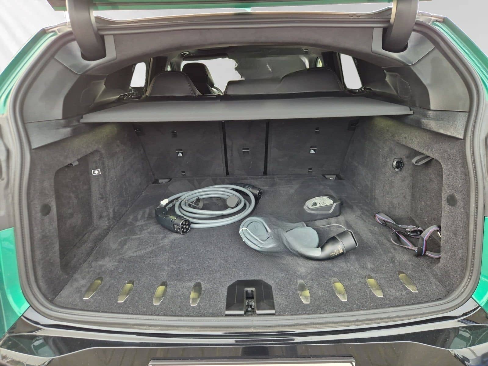 BMW XM 50e AHK|Autobahnass.|DAProf.|H/K|22"LMR foto 16