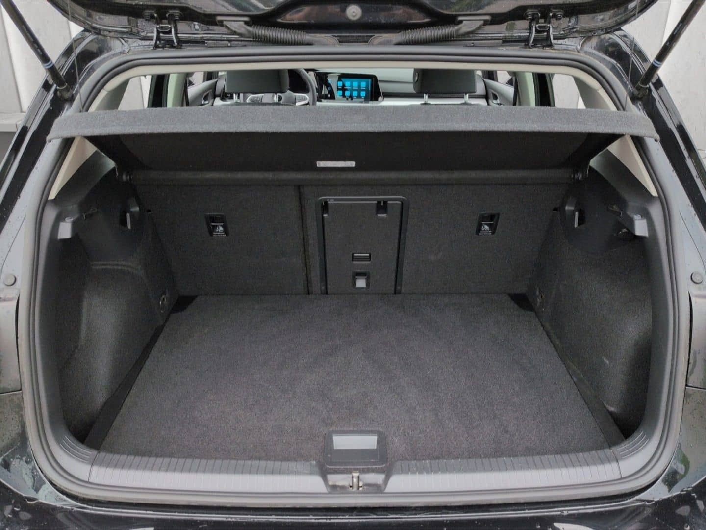 Volkswagen Golf VIII Life 2.0TDI*StndHzg ACC 4xSHZ Navi LED foto 10