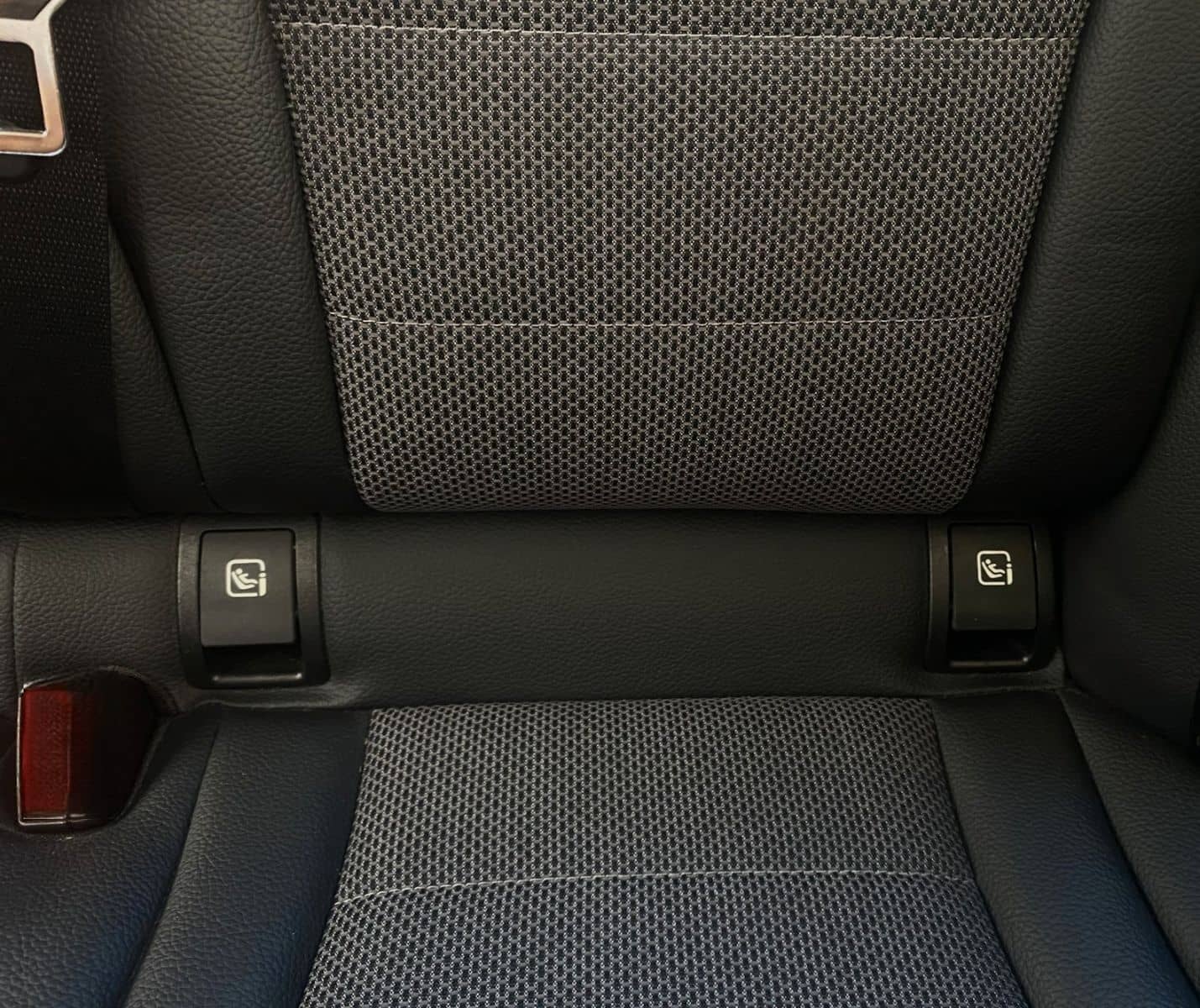 Mercedes-Benz C 180 T*AHK,Pano,Totw.,me connect,Multibeam LED* foto 21