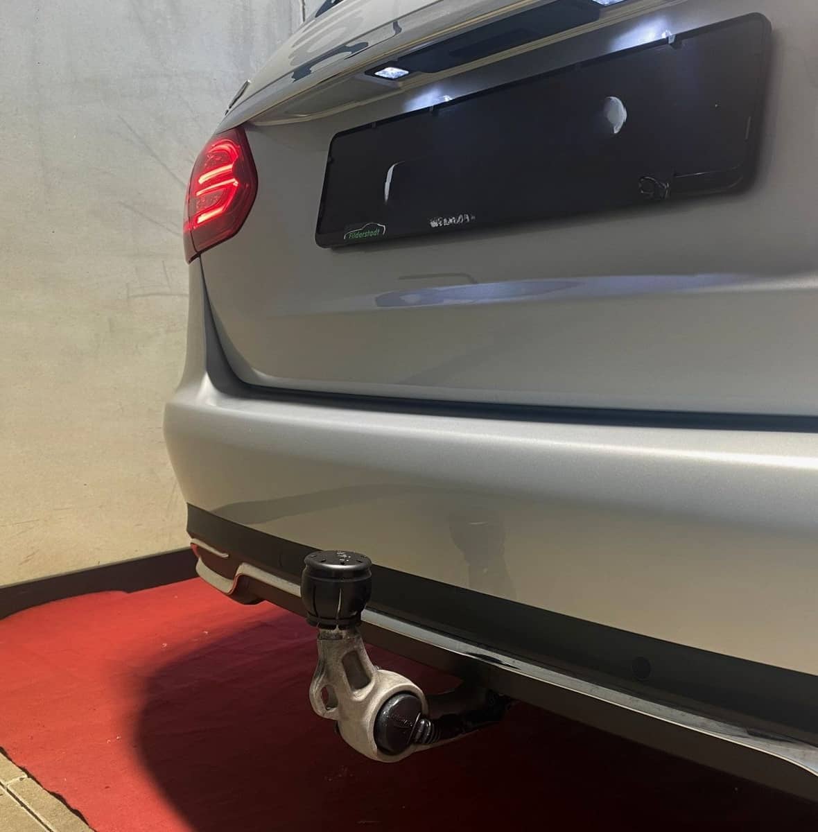 Mercedes-Benz C 180 T*AHK,Pano,Totw.,me connect,Multibeam LED* foto 5