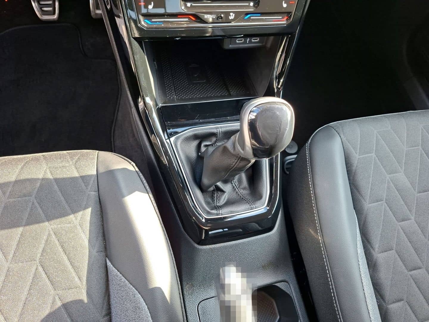 Volkswagen T-Cross 1.0 TSI Goal *NAVI*ACC*GARANTIE* foto 10