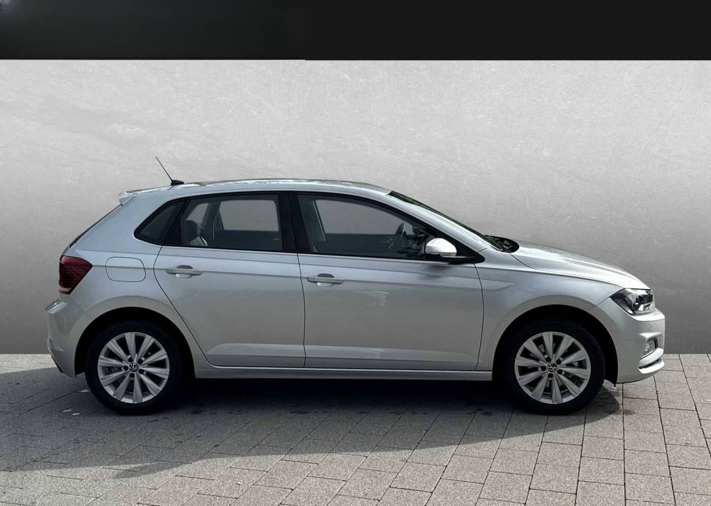 Volkswagen Polo 1.5 TSI DSG Highline foto 6