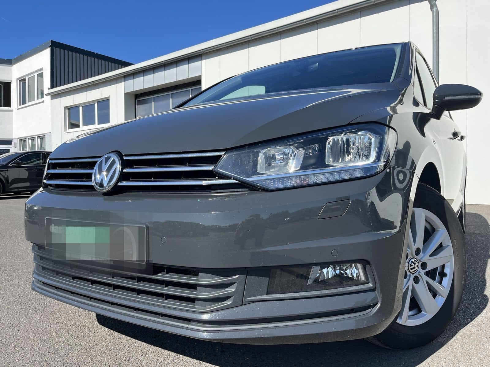 Volkswagen Touran 2.0 TDI Comfortline 135€ m.20% Anz. AHK N foto 1