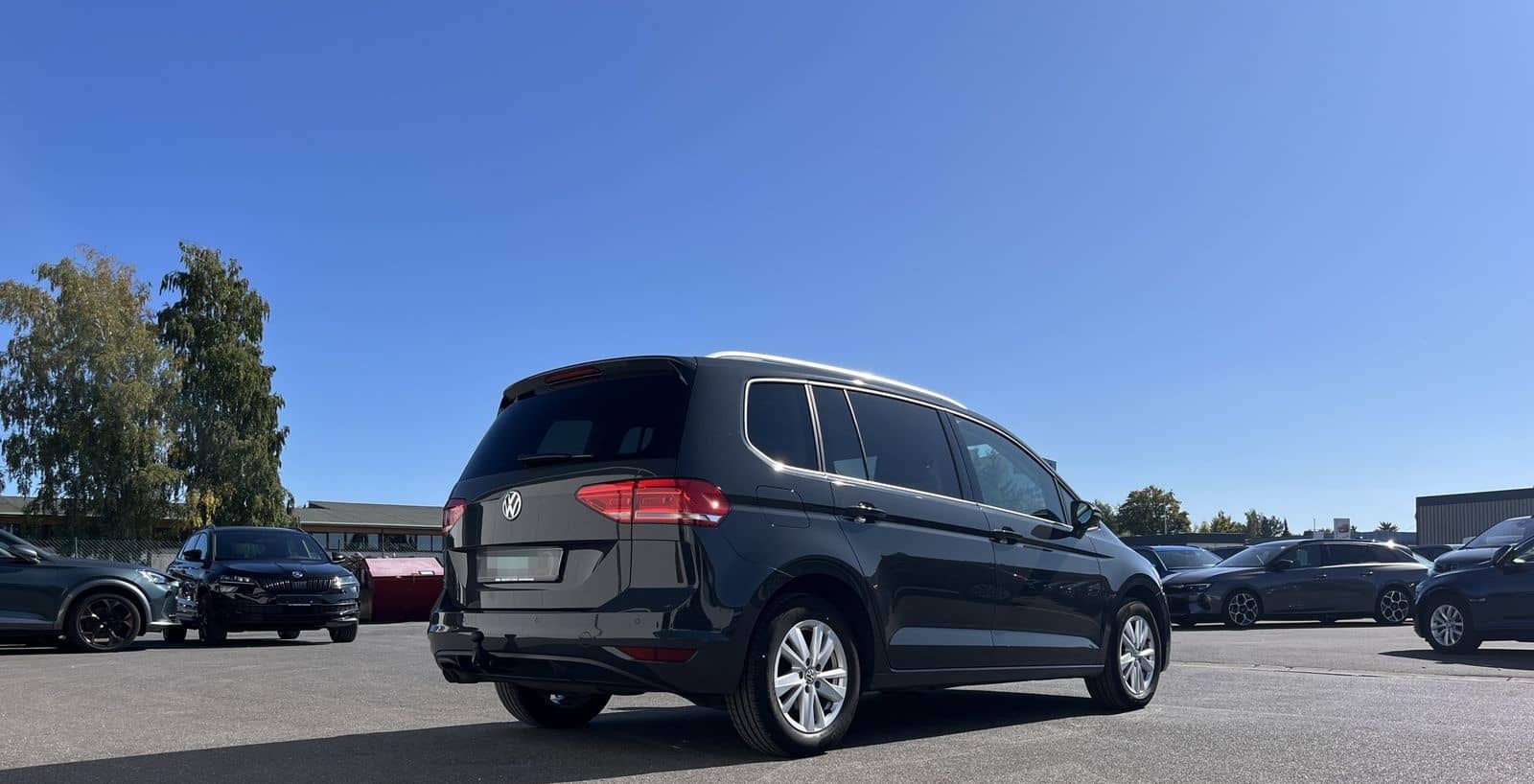 Volkswagen Touran 2.0 TDI Comfortline 135€ m.20% Anz. AHK N foto 6