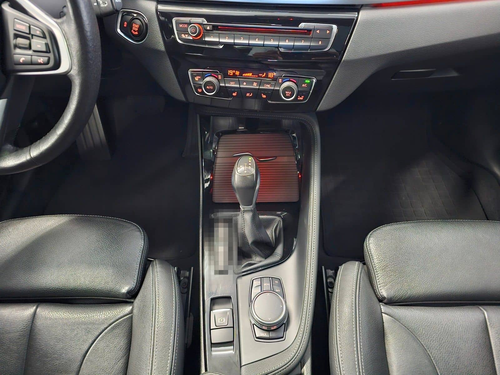 BMW X1 xDrive 25d Sport Line 2.0+ACC/PANO/HeadUp/HK foto 18