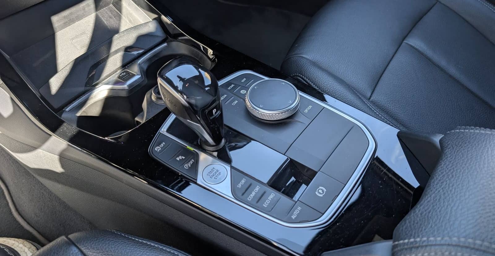 BMW 118i Hatch Luxury Line Head-Up HiFi DAB LED Shz foto 23