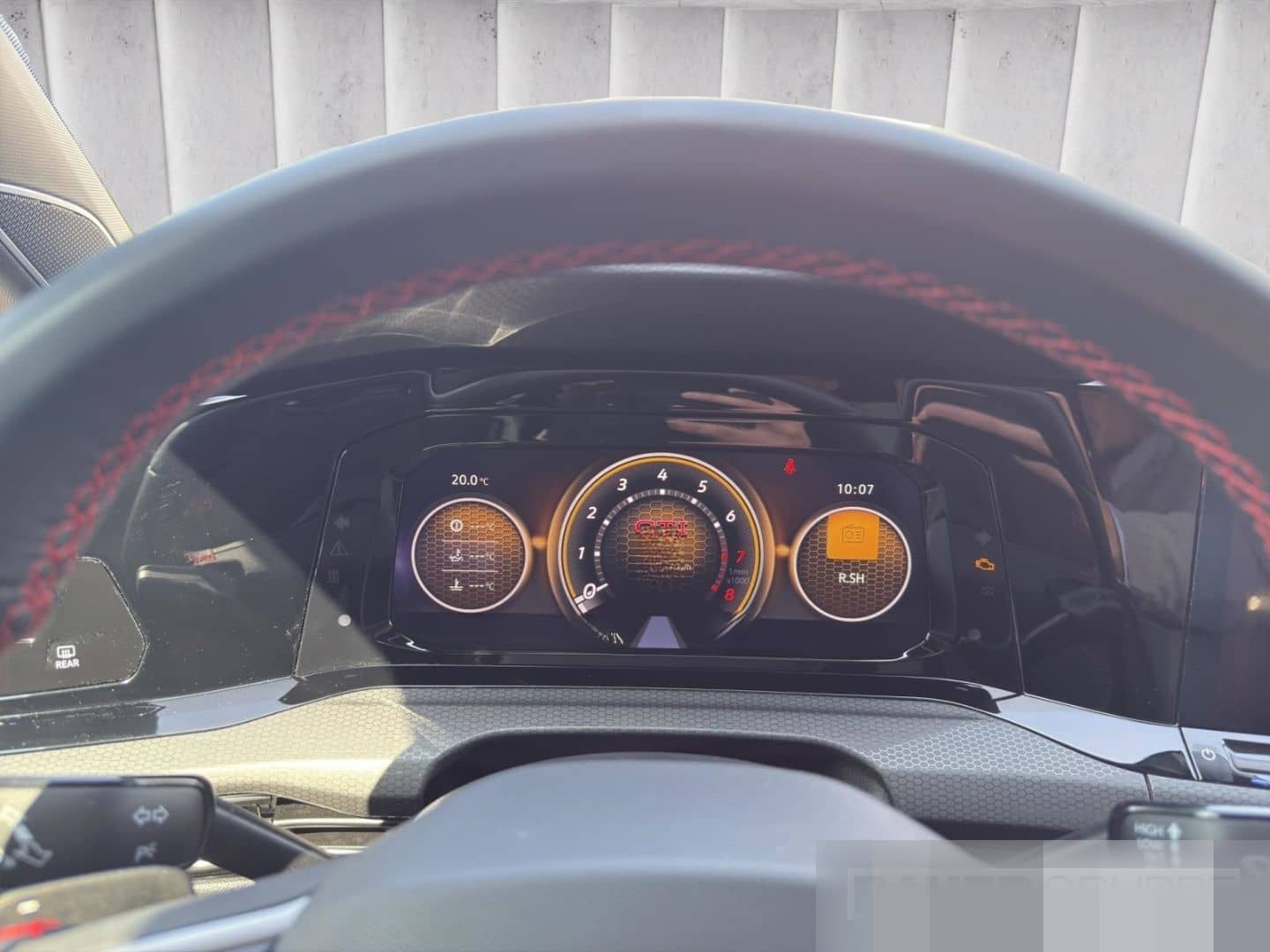 Volkswagen Golf GTI Clubsport Performance Akrapovic Matrix  foto 12