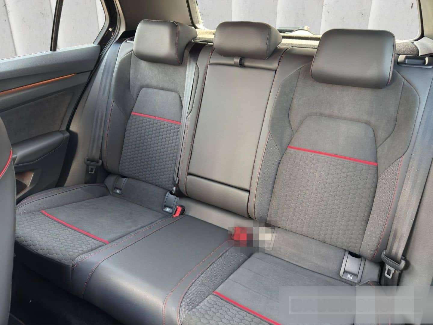 Volkswagen Golf GTI Clubsport Performance Akrapovic Matrix  foto 14