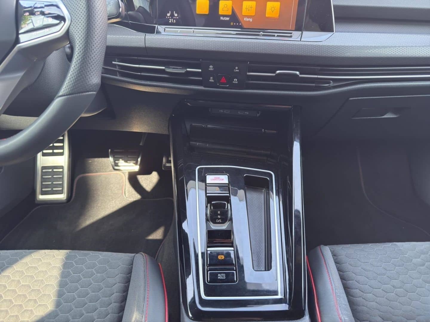 Volkswagen Golf GTI Clubsport Performance Akrapovic Matrix  foto 16