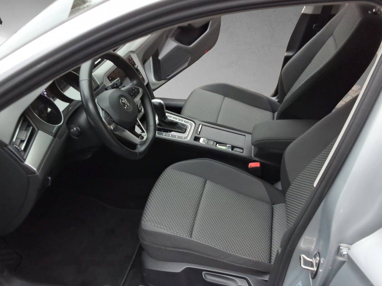 Volkswagen Passat Variant 2.0 TDI DSG,LED,Kamera,Winterp,LM foto 9