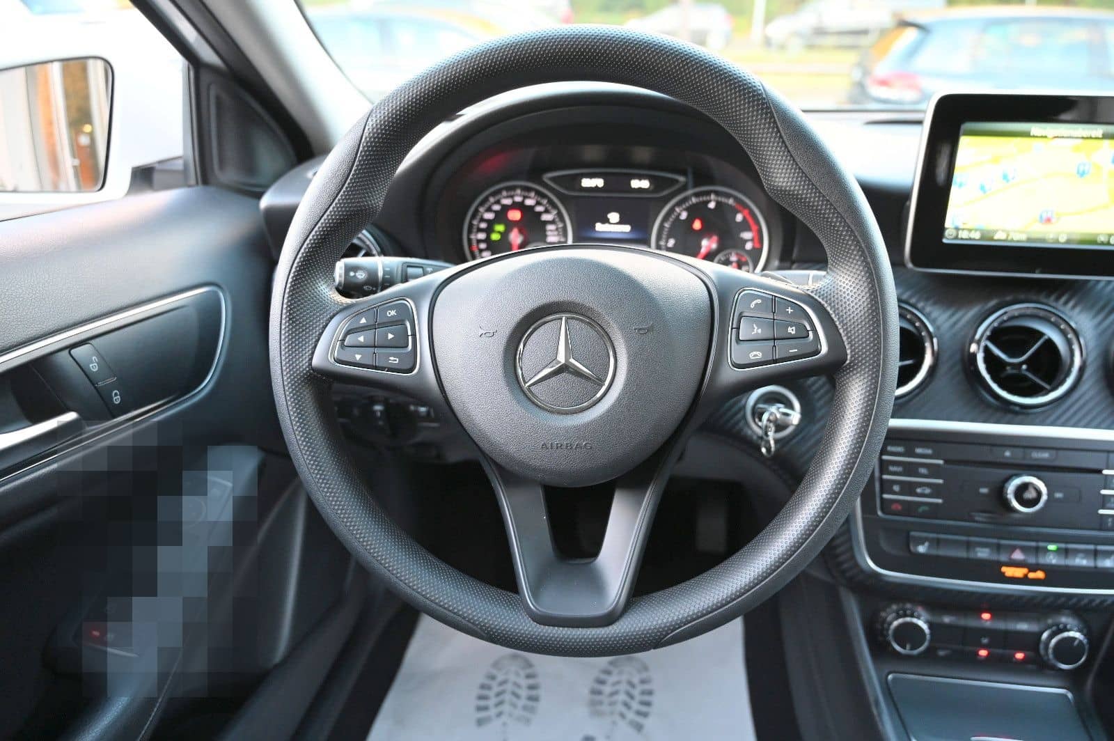 Mercedes-Benz GLA 200 d CDI Navi PDC Kamera Sitzhz. PanoramaSD foto 12
