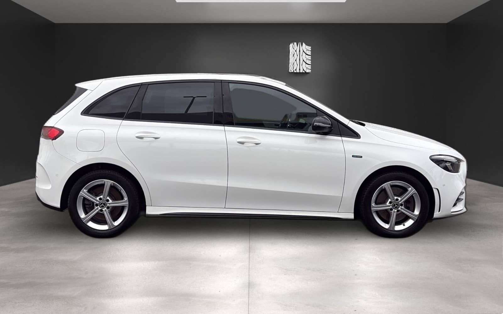 Mercedes-Benz B 250 e AMG Edition 2020 Kamera*LED*Navi*TW*Alca foto 11